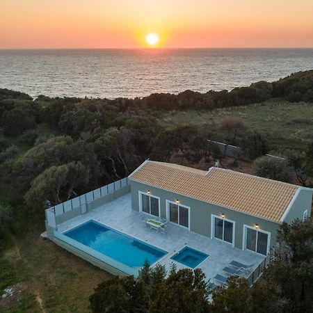 Villa Alonaki Bay Halikounas エクステリア 写真