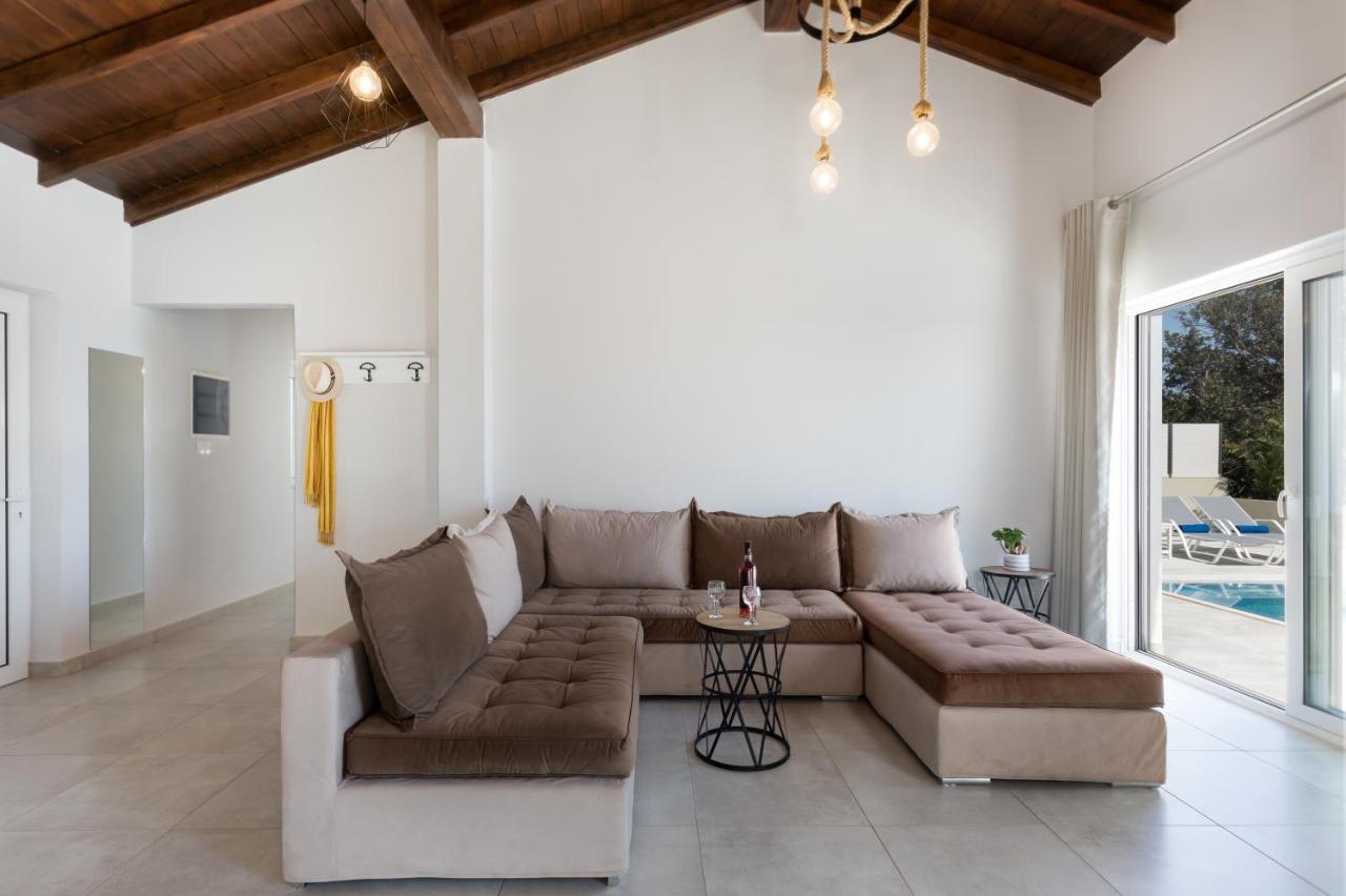 Villa Alonaki Bay Halikounas エクステリア 写真