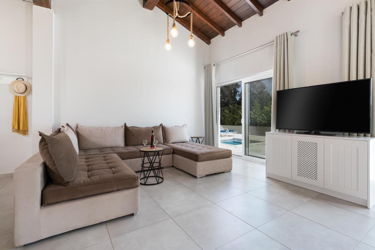 Villa Alonaki Bay Halikounas エクステリア 写真