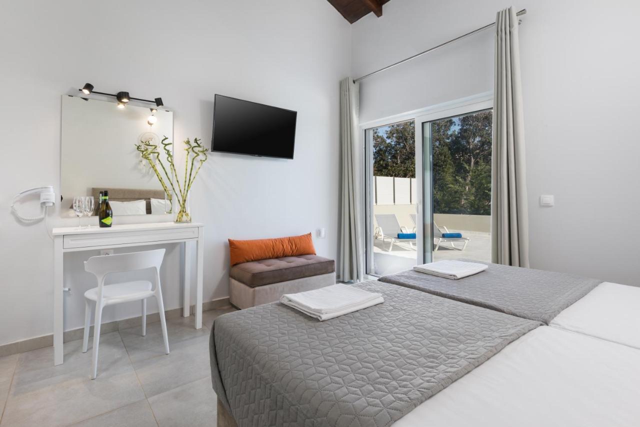Villa Alonaki Bay Halikounas エクステリア 写真