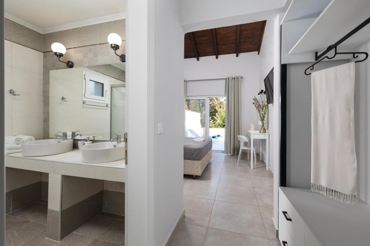Villa Alonaki Bay Halikounas エクステリア 写真